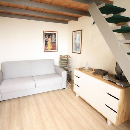 Ferienwohnung Bilocale Fronte Mare Marina Di Pisa Exterior foto